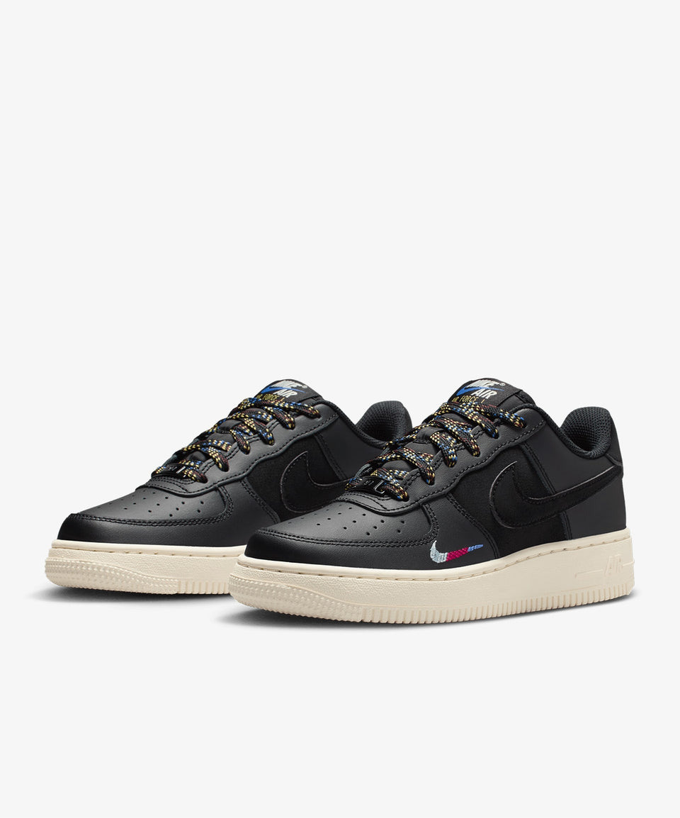 Nike Air Force 1 LV8 1 (Gs) - Görsel 4