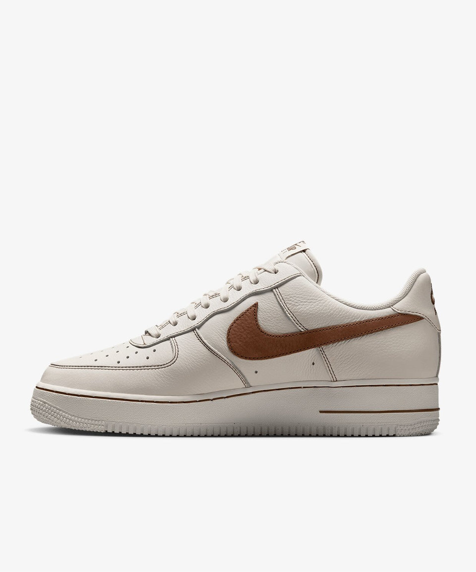 Nike Nike Air Force 1 HQ2037