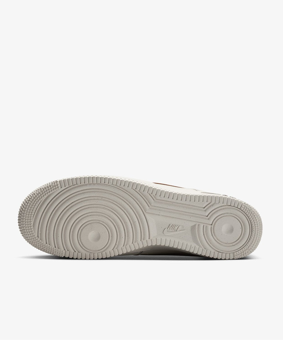 Nike Nike Air Force 1 HQ2037