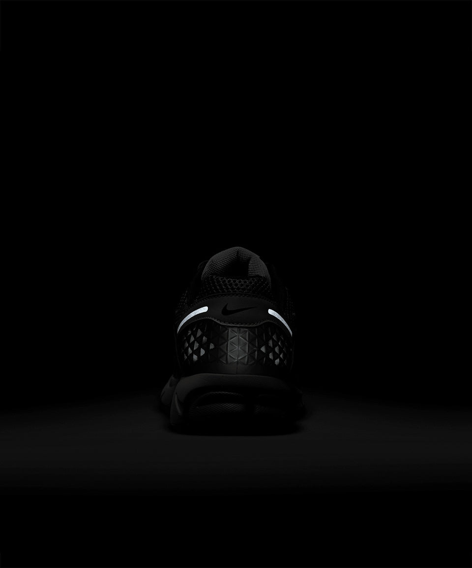 Nike Zoom Vomero 5 - Görsel 6