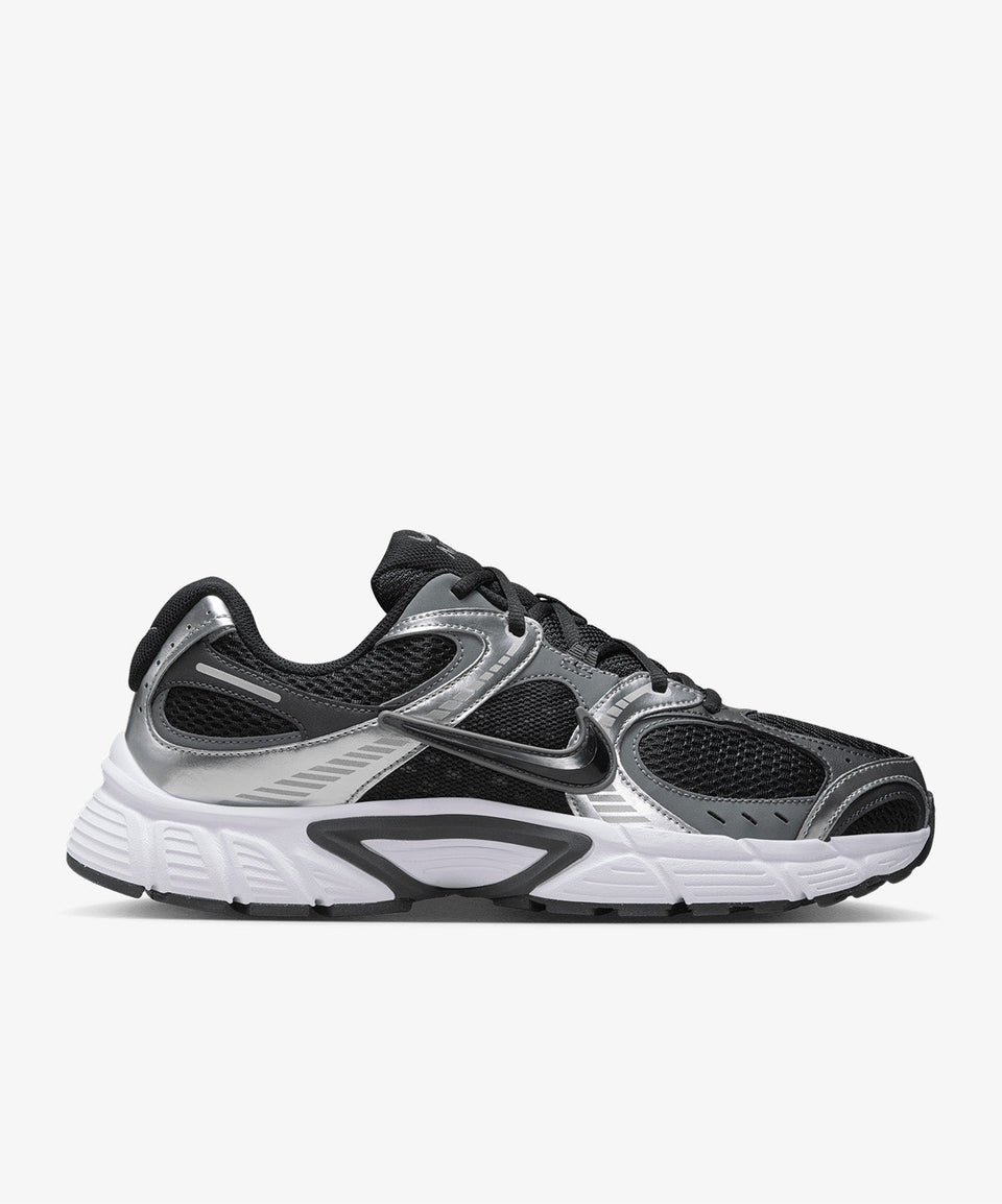 Nike Siyah Nike V5
