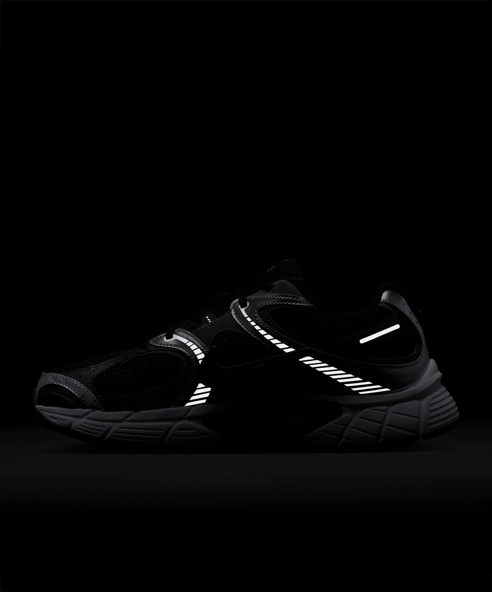 Nike V5 RNR - Görsel 4