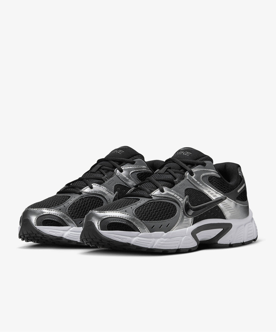 Nike Siyah Nike V5