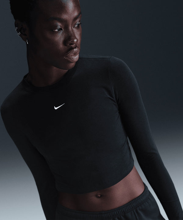 Nike Sportswear Chill Knit Slim Long-Sleeve Cropped Top