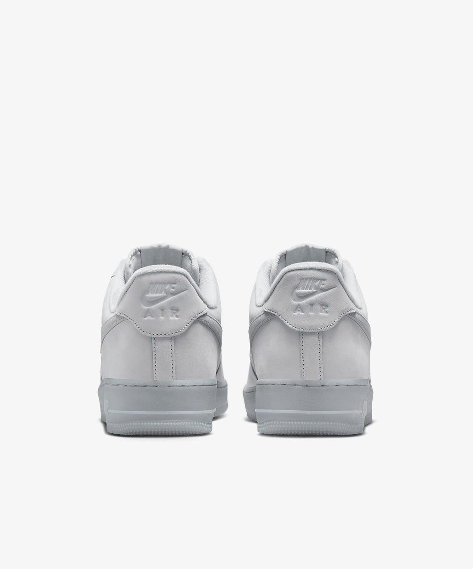 Nike Gri Nike Air Force 1 WB