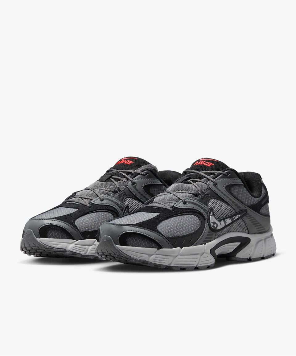 Nike Siyah Nike V5 RNR SE