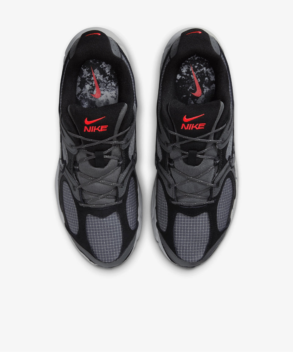 Nike Siyah Nike V5 RNR SE