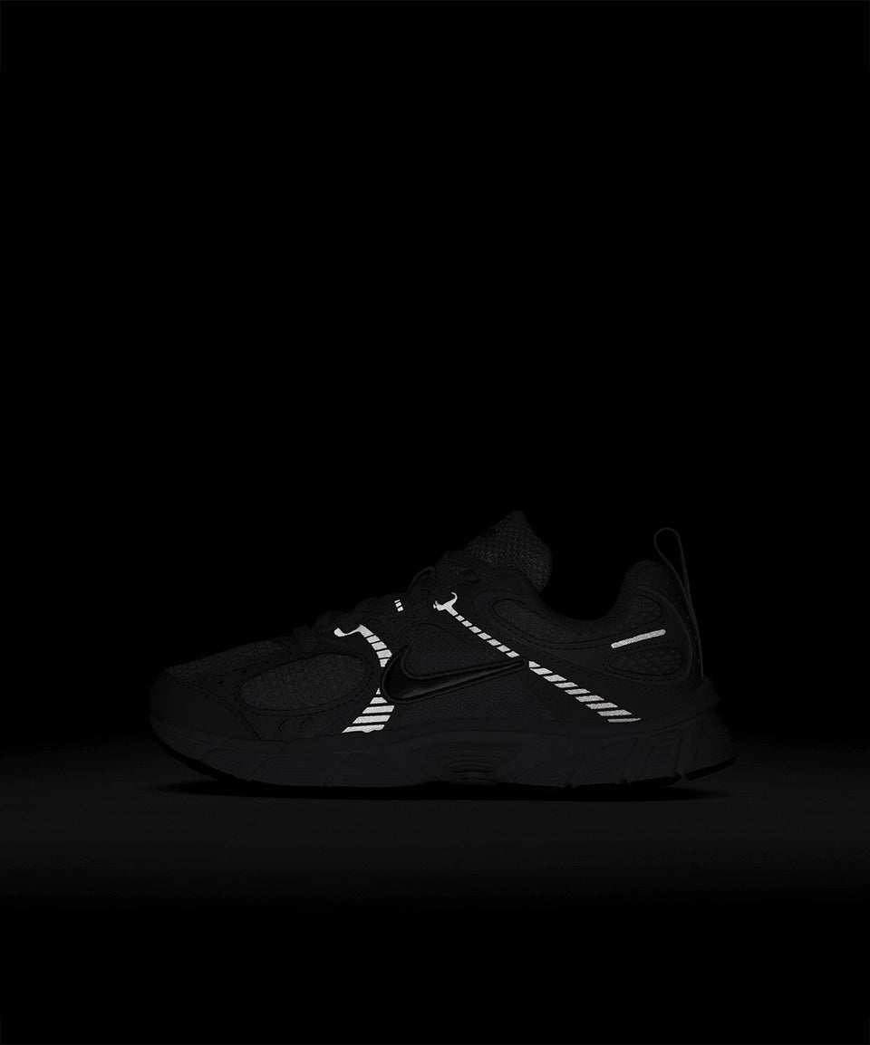 Nike Beyaz Nike V5 Rnr