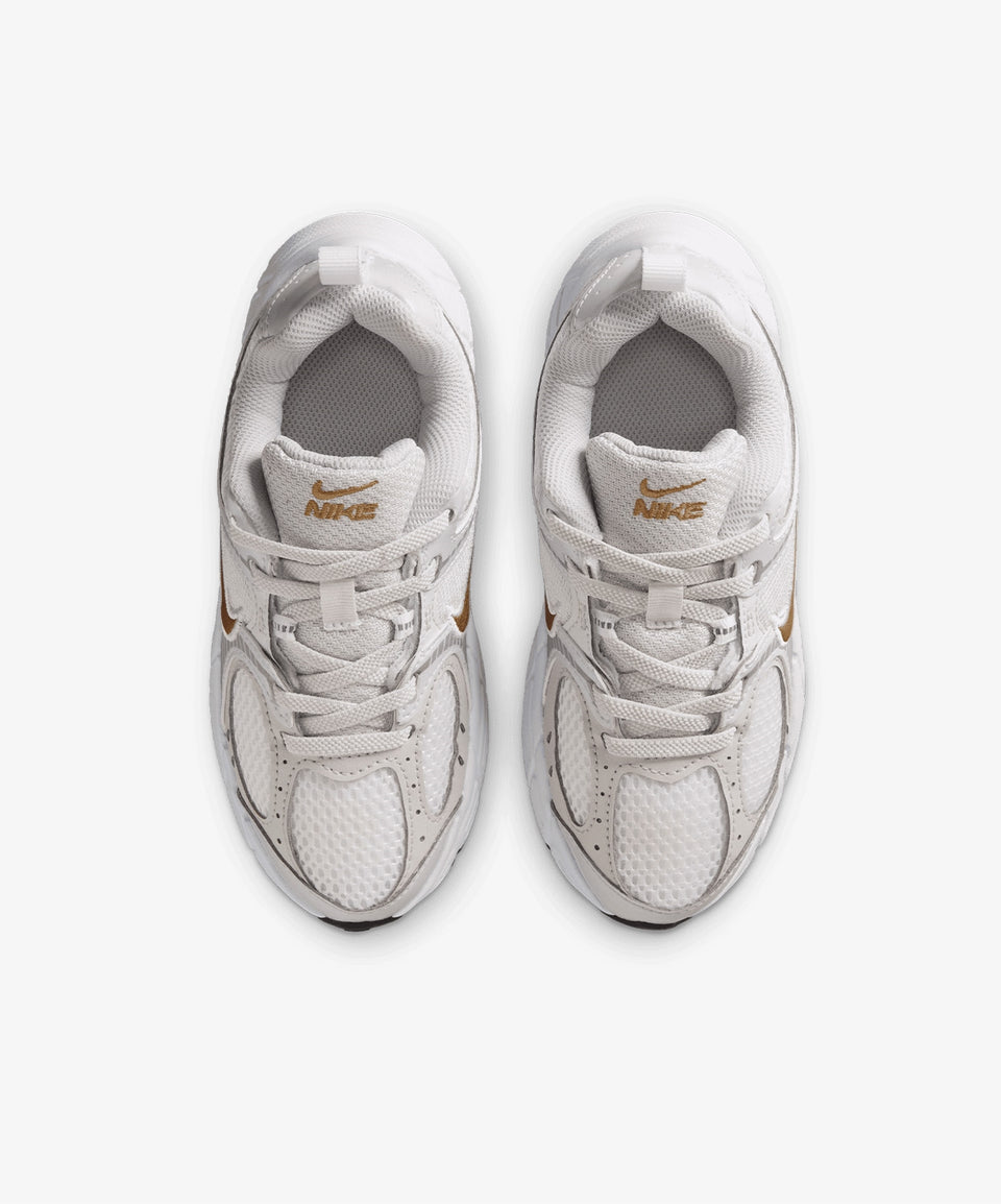 Nike Beyaz Nike V5 Rnr