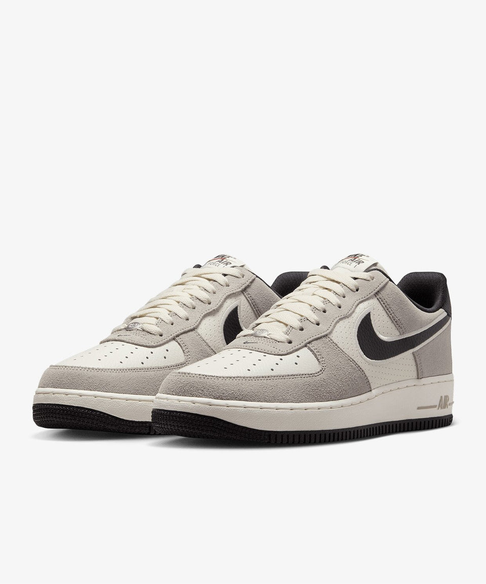Nike Gri Nike Air Force 1 LV8