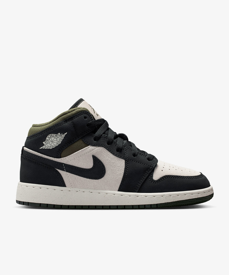 Jordan Siyah Jordan Air 1 Mid