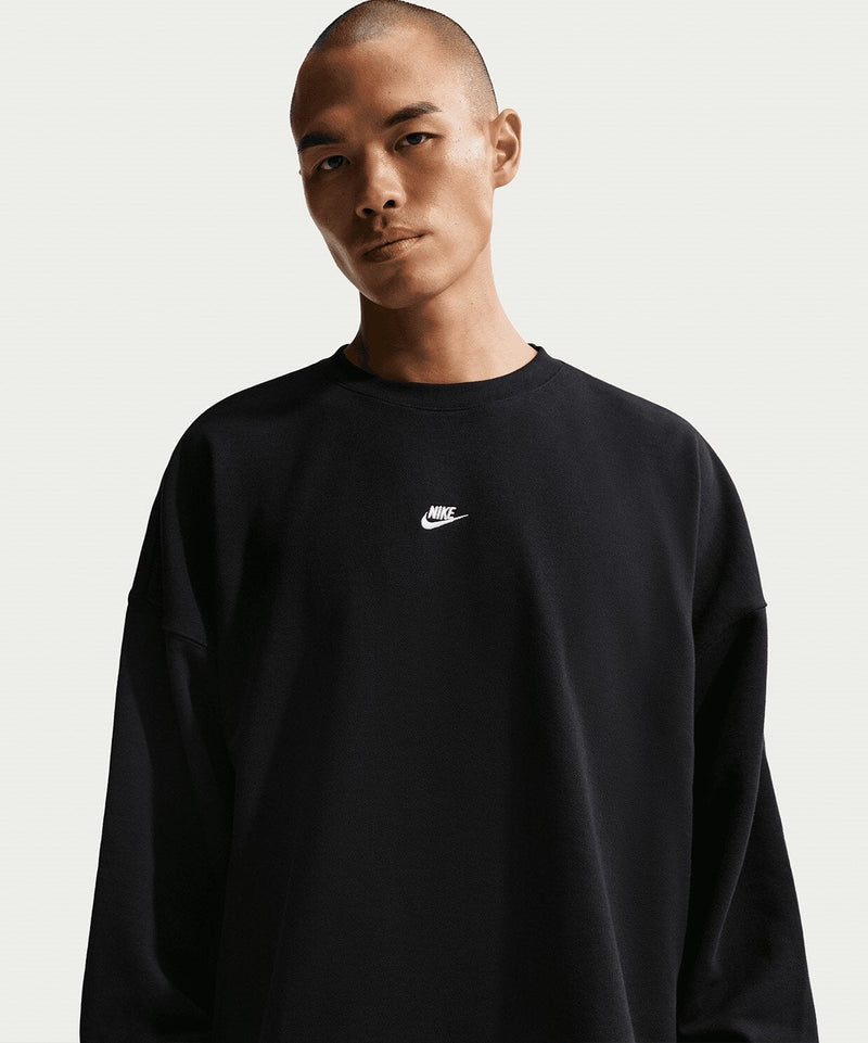 Nike Sportswear Club Oversized French Terry Crew-Neck Sweatshirt