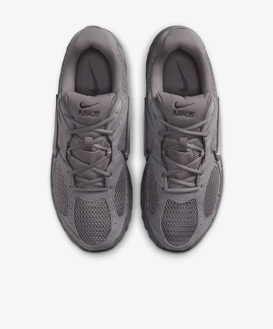 Nike Gri Nike V5