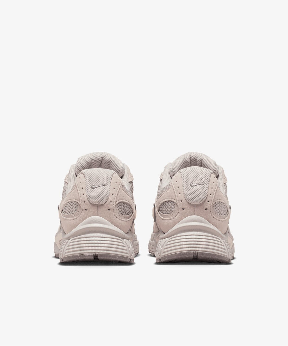 Nike Bej Nike V5