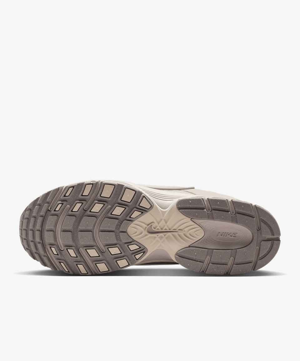 Nike Bej Nike V5