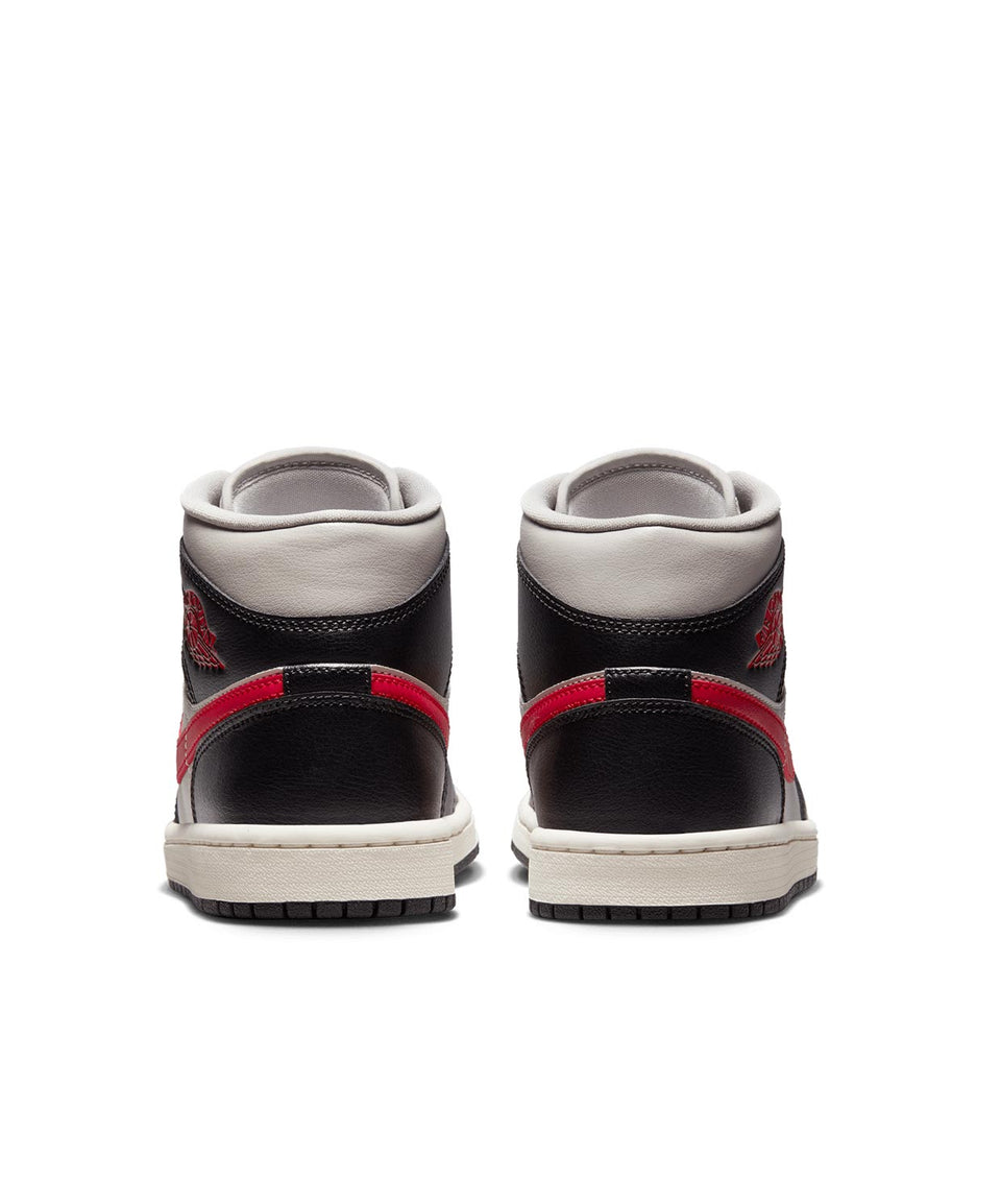 Jordan Air 1 Mid - Görsel 5