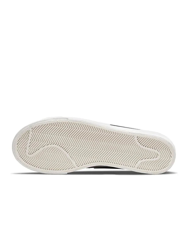 Nike Beyaz Nike Blazer Low Platform