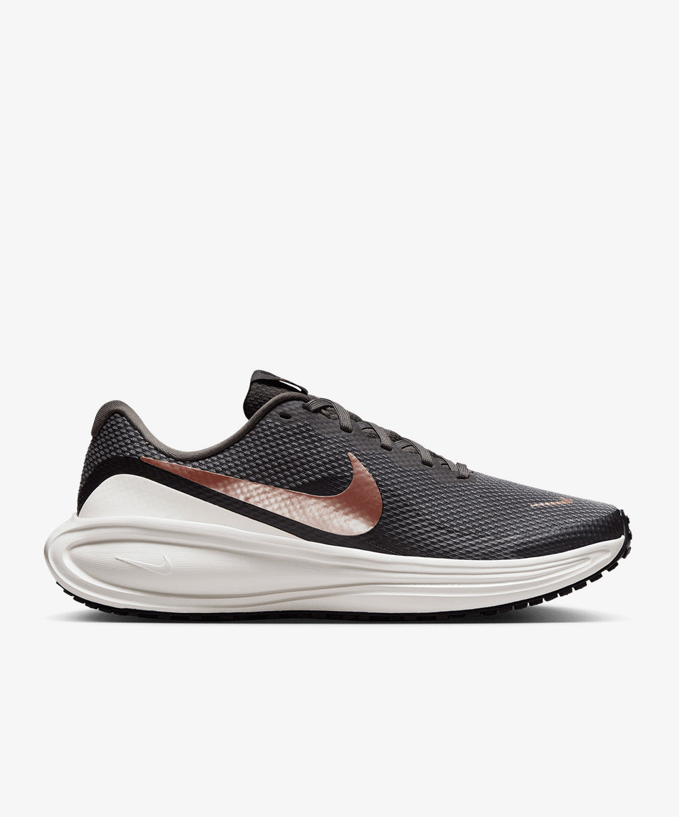 Nike Gri Nike Revolution 8