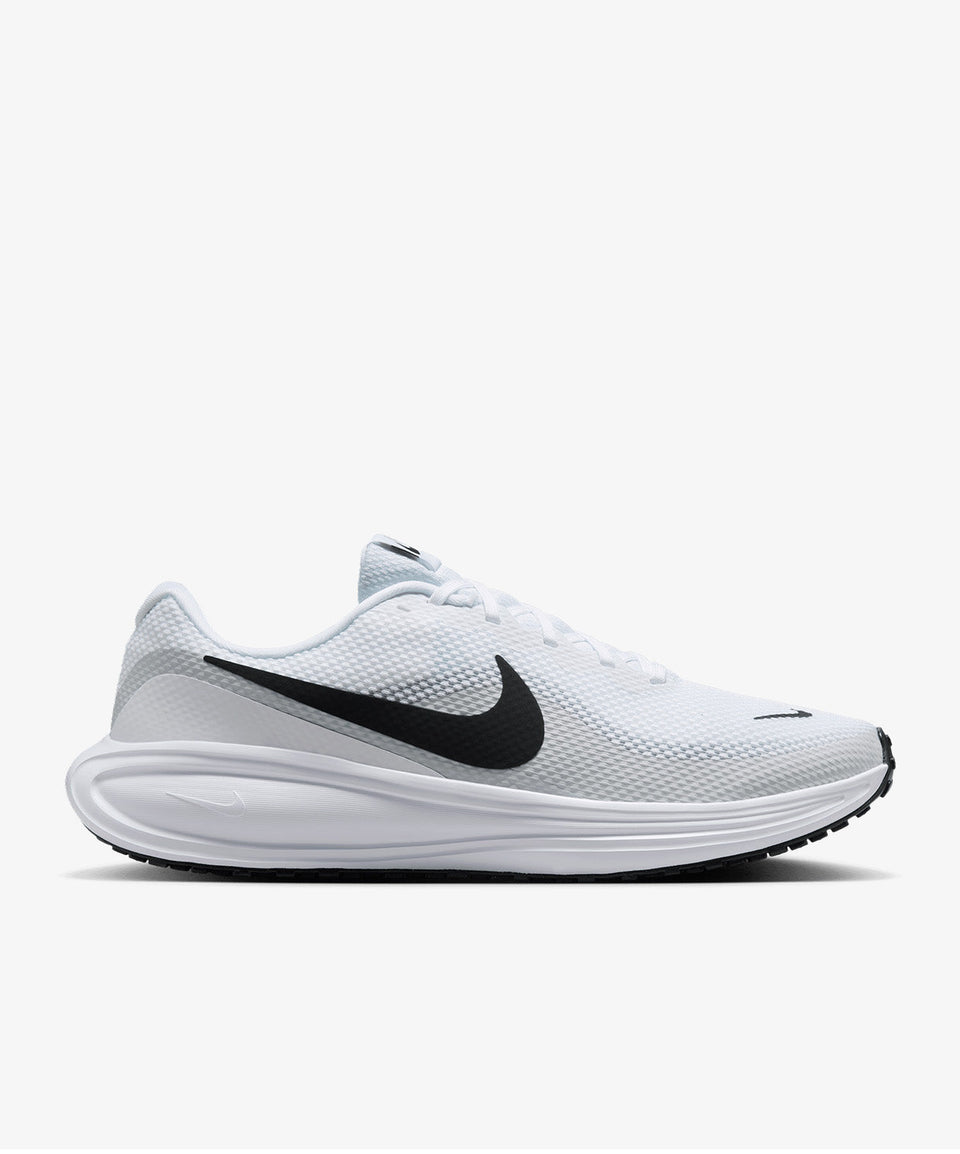 Nike Beyaz Nike Revolution 8
