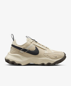 Nike TC 7900